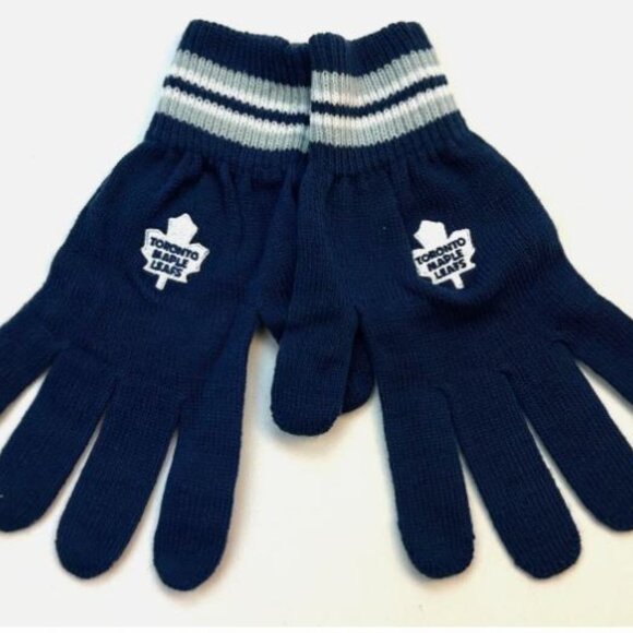 CCM Hockey Toronto Maple Leaves Gift Set Hat Gloves Scarf NHL Beanie New - Picture 10 of 16